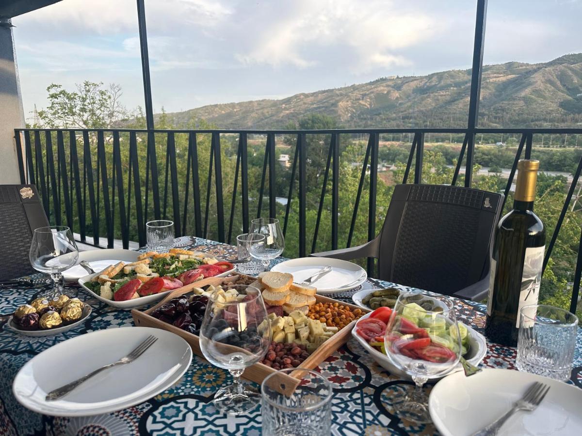 Nid Hotel Tiflis Dış mekan fotoğraf